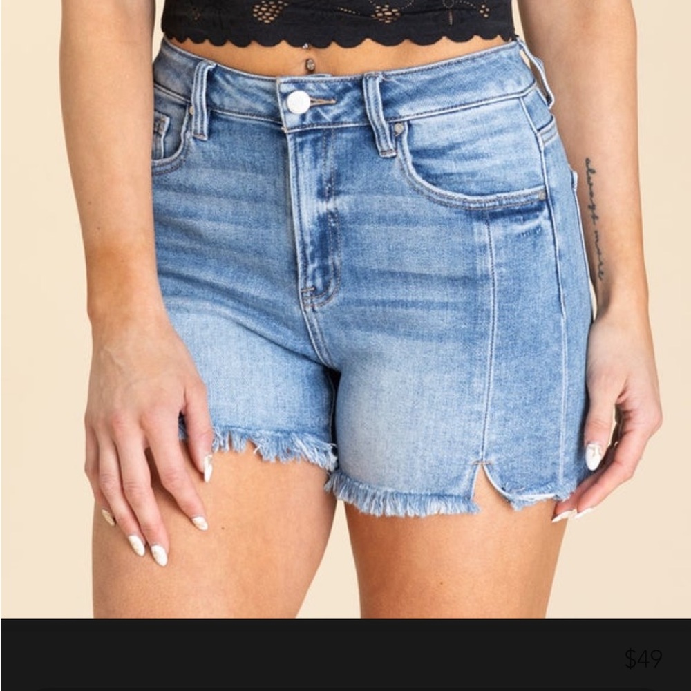 Risen High Rise Front Seam with Slit Shorts